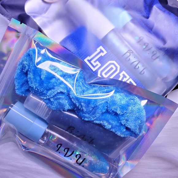 Thee Royal Bundle - Picture 2 of 2